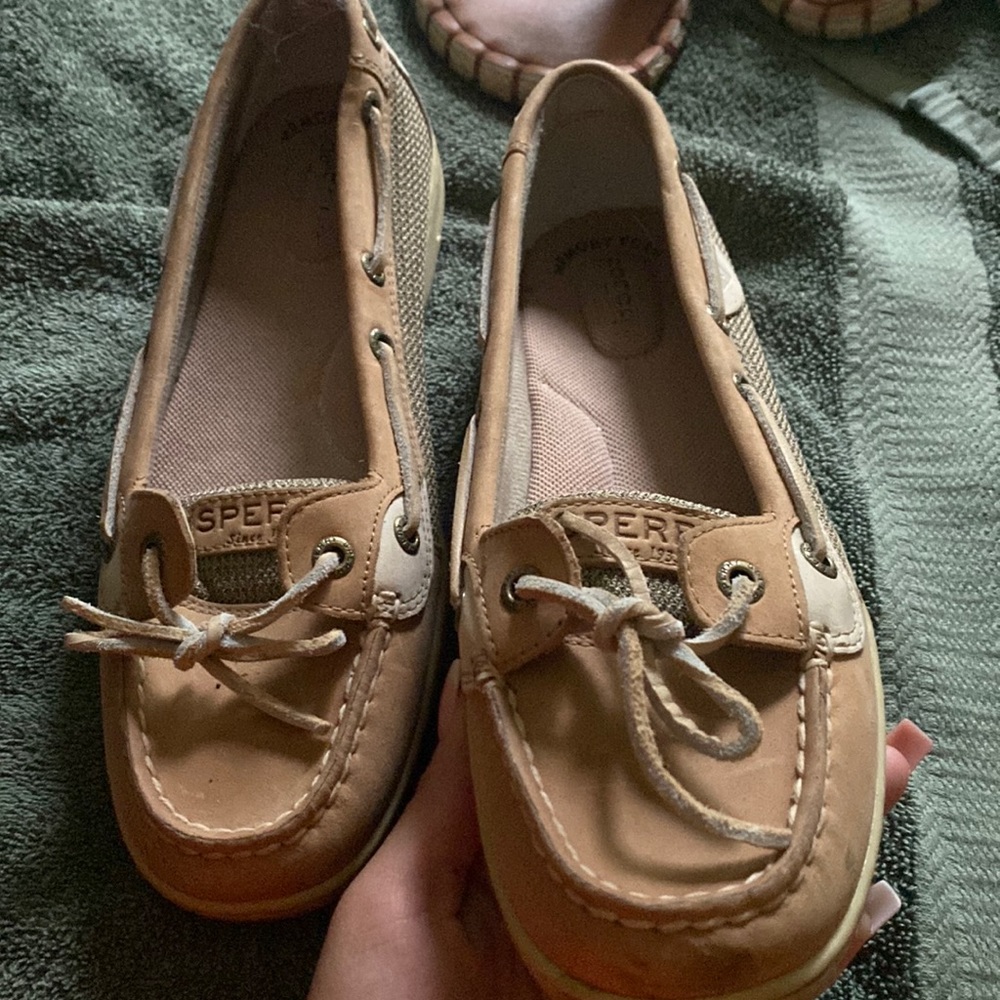 Women slip on sperrys